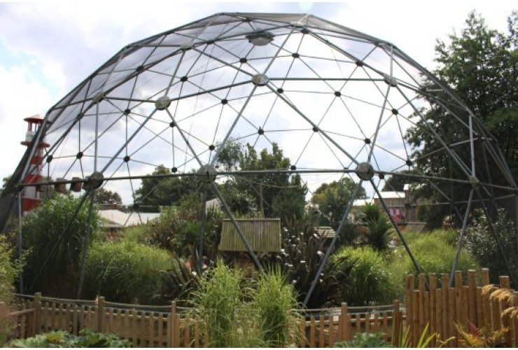 Installation of an Aviary